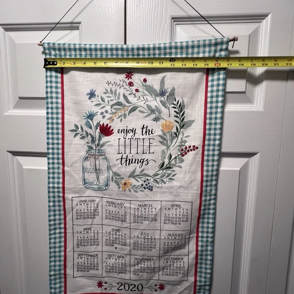 2020 Hanging Tea Towel Fabric Calendar Cottage Core Linen Mason Jar Flowers